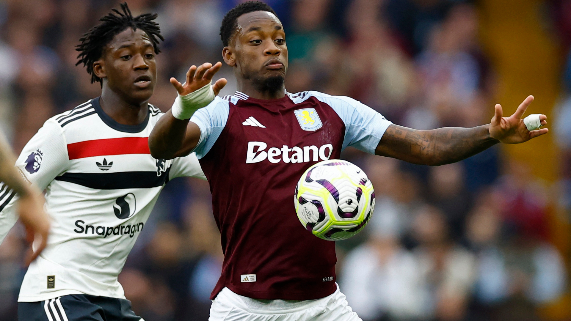 Man United dan Aston Villa Sorotan Laga